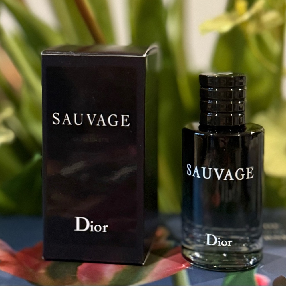 Dior Sauvage Men's Eau de Toilette Black Bottle